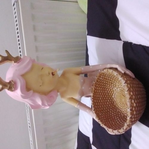 مجسمه خوشگل