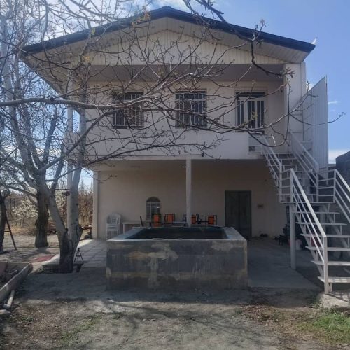 مشکل آب ندارد . سند 6 دانگ .گاز هم در طرح هادی است و مشکلی ندارد و زود حل می‌شود