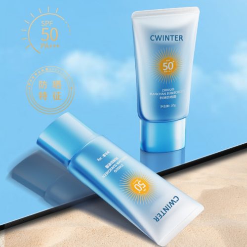 ضدآفتاب بدون چربی spf50 آبرسان و طراوت بخشCwinter