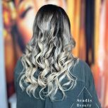 رنگ و مش . میکاپ و شنیون . پروتئین تراپی و کراتین . احیا . بافتمو