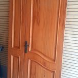 دو لنگه درب چوبی کارکرده