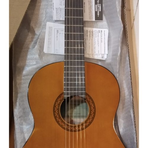 فروش گیتار Yamaha c40