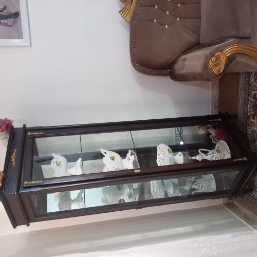 مبل 7 نفره به همراه بوفه سالم