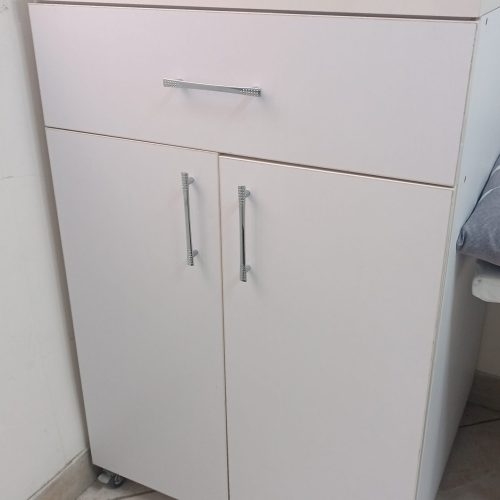 سلام یه سریع وسایل مامایی به فروش می‌رسد