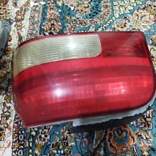 لوازم استوک پراید کمک وفنر جعبه فرمان چراغ جلو وعقب سنسور کیلومتر وسک دس و….غیره