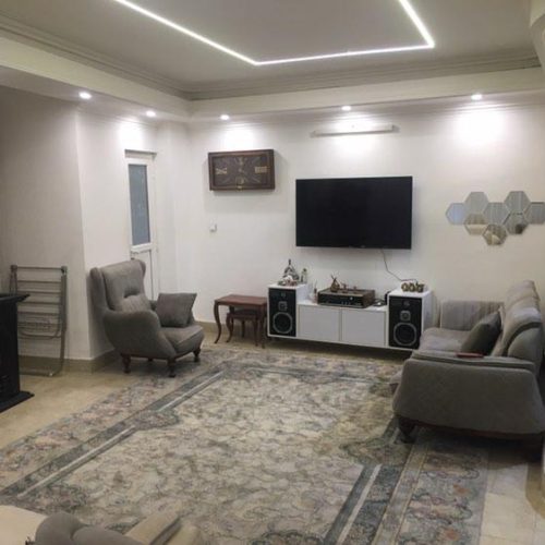 آپارتمان یک واحد 90 متری بازار روز