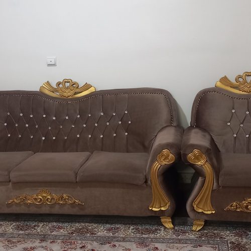 مبل 7 نفره به همراه بوفه سالم