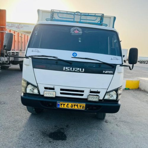 با سلام ایسوزو مدل 88 6تن فنی سالم  80اتاق جلو رنگ  زیر کابین بدون رنگ کارت سوخت فعال  موتور تعمیر اساسی شده سه ماه پیش با فاکتور