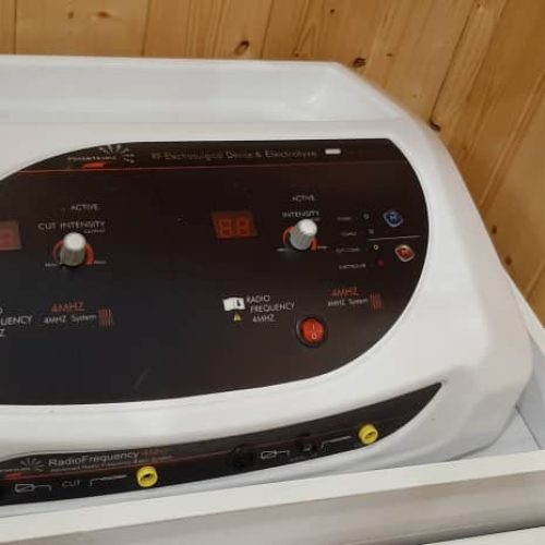 دستگاه الکترو سرجی کلا برای خدمات پوستی