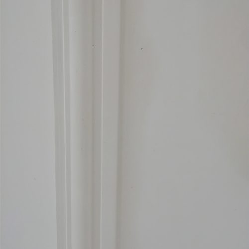 گچ کاری انجام میشود