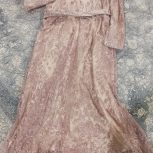 لباس بسیار زیبا‌فقط یکبارپوشیده‌شده به علت تغییر سایز بفروش میرسد