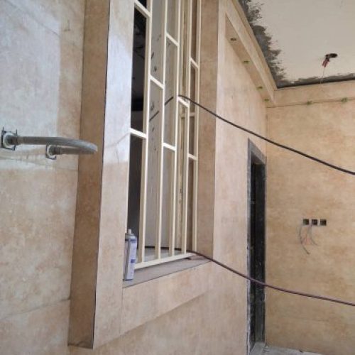 کاشی‌کاری‌برقکاری