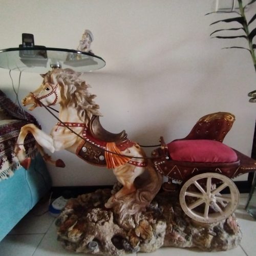 دکوری و میز تلفن