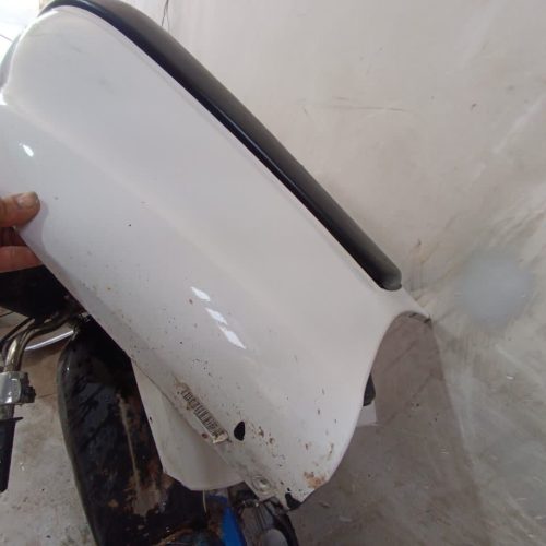 سپر و عقب و جلوی چراغ عقب پارس