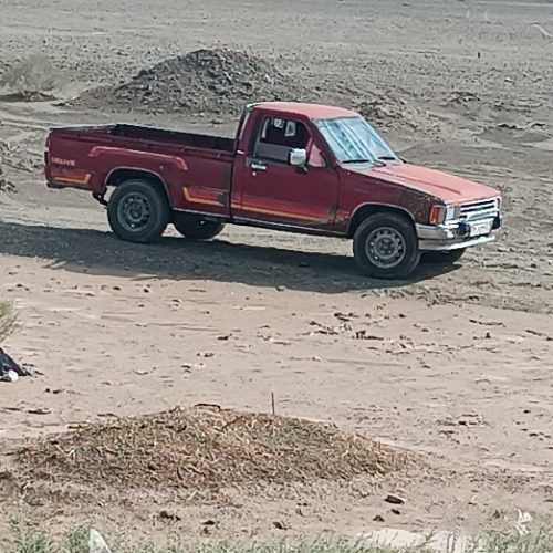 تویوتا وانت84