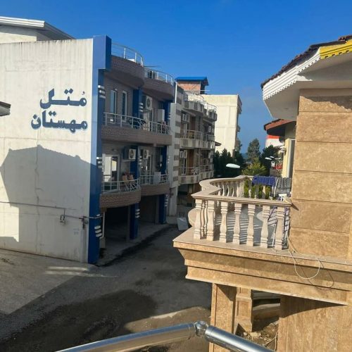 بابلسر _پارکینگ اول مجتمع ونوس متل امیرمسعود