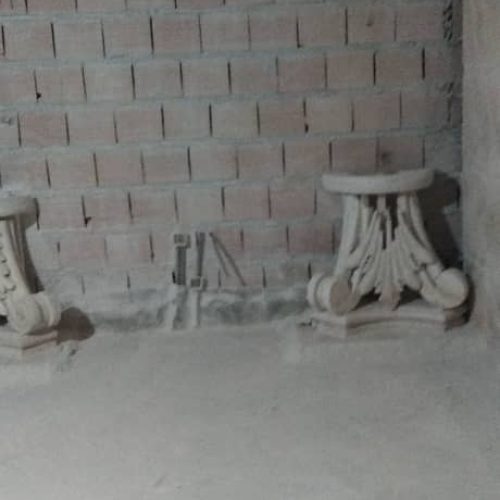 سنگ کار طرح و ابزار { نماهای رومی } هستم .