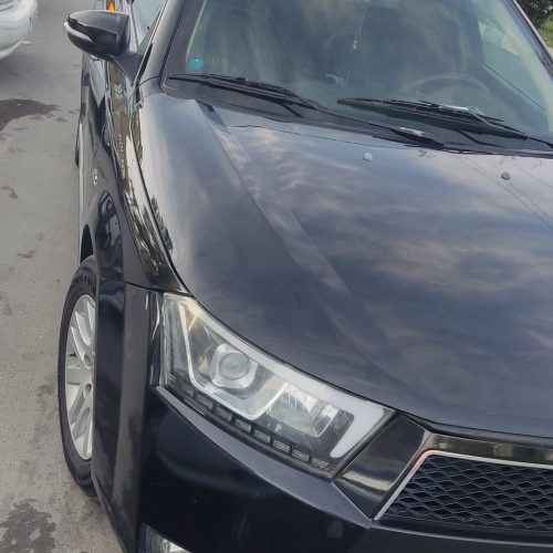 دناپلاس یک لکه رنگ .سانروف .کرم.9ماه بیمه.دو حلقه لاستیک صفر