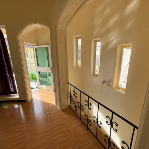 بابلسر _پارکینگ اول مجتمع ونوس متل امیرمسعود