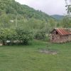 زمین کوه پایه ای