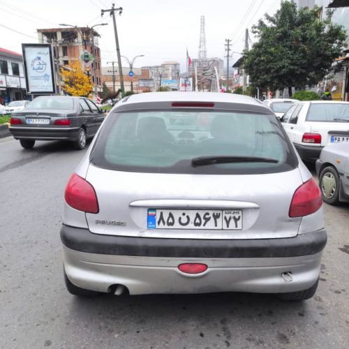 ماشین 206 تیب دو سه تیکه پلمب