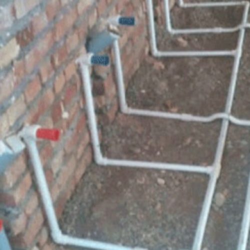 لوله کشی ونصاب پمپ آب ومخزن آب خانگی