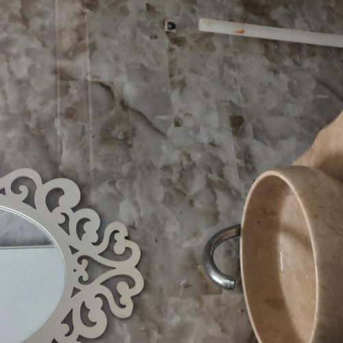 فروش یک واحد آپارتمان