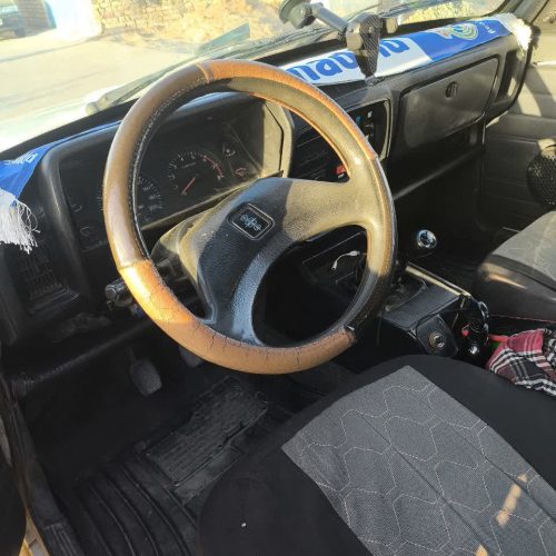 پیکان مدل 83 cng