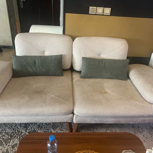 صندلی ومیز گرد قابل کوتاه وبلند شدن