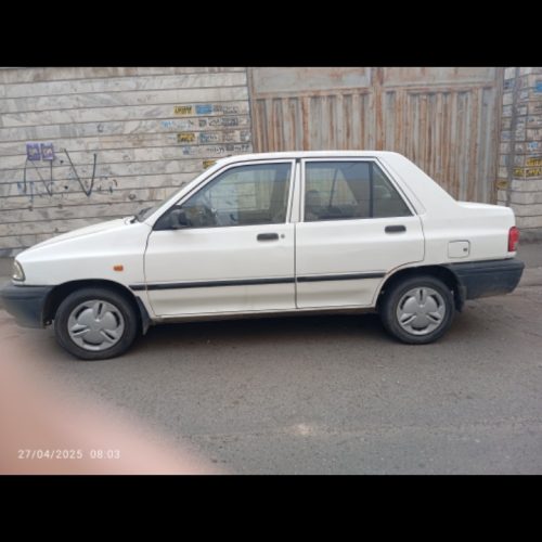 پراید‌131‌مدل‌95‌بی‌رنگ