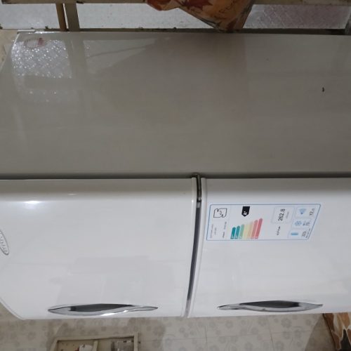 یخچال فریزری