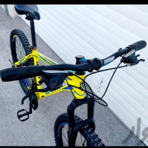 دوچرخه تمیزیه پول لازم دارم واس همین میفروشم کاملا تمیز بدون ایزاد