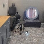 نیازمند  چند نیرو در لاین های آرایشی