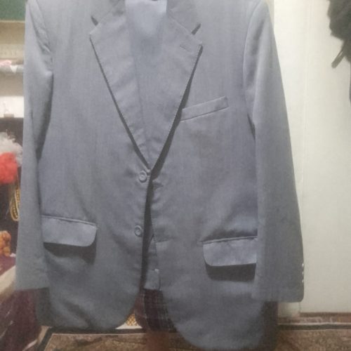 یک دست کت وشلوار