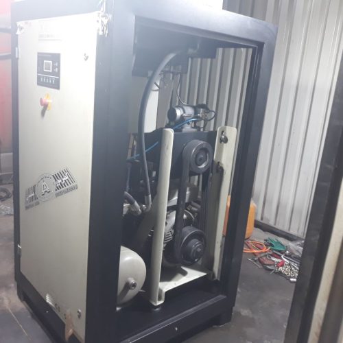 برقکار صنعتی (صنعتی ، تجاری و مسکونی )