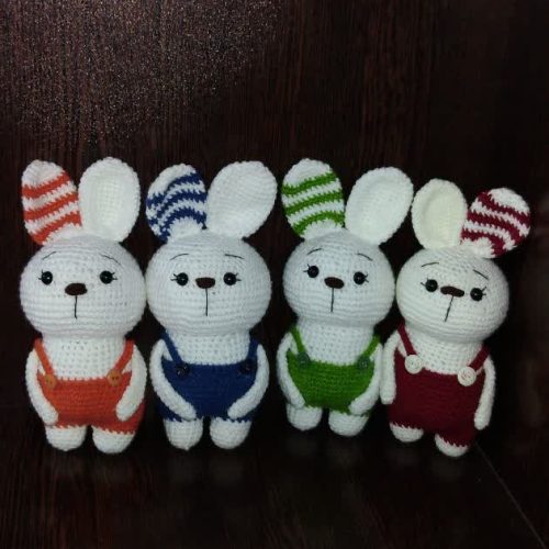 عروسک خرگوش دست بافت