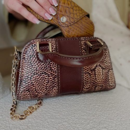 فروش انواع کیف و کمربندو لوازم چرمی مردانه وزنانه