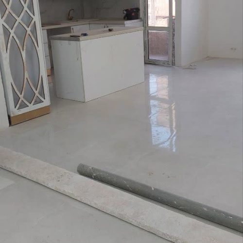 آپارتمان طبقه دوم روی پیلوت