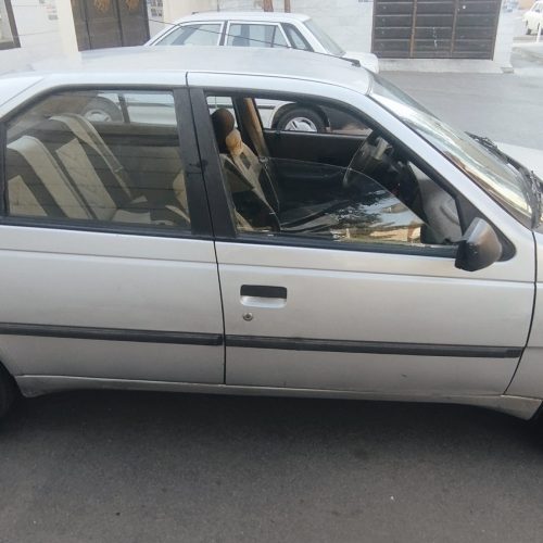 پژو 405 نقره مدل 95