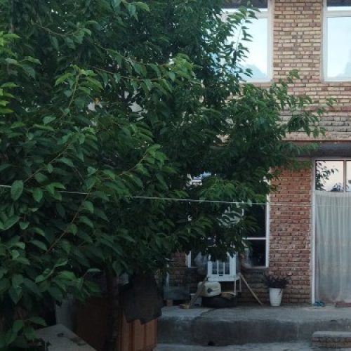 فروش منزل مسکونی 240 متری خوی زاویه حسن خان