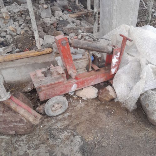 قیچی و خم کن برقی