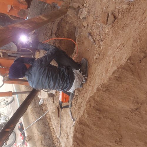 حفره چاه فاضلاب با دستگاه