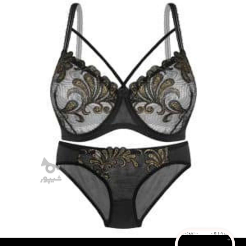 لباس زیرزنانه