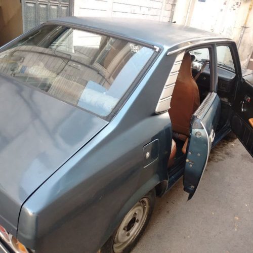 سوبارو لیون کلاسیک 1977