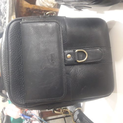 به یک چرخکار ویک وردست نیازمندیم