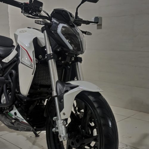 بنلی 180 در حد خشک مدل 1400