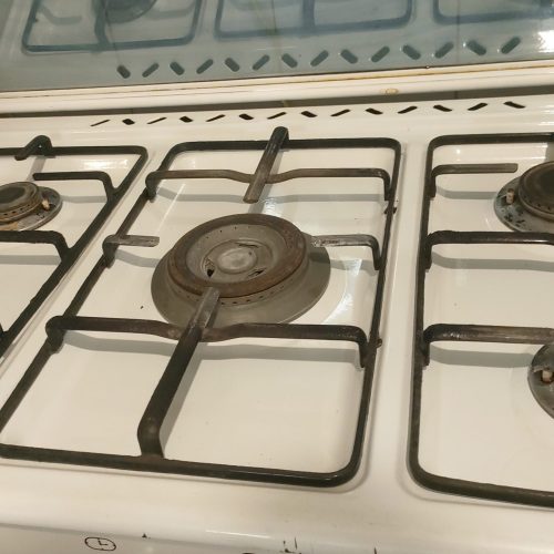 اجاق گاز  پویا درحد نو