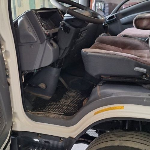 لاستیک صفر بدون توضیح اضافی همه چی مرتب عالی