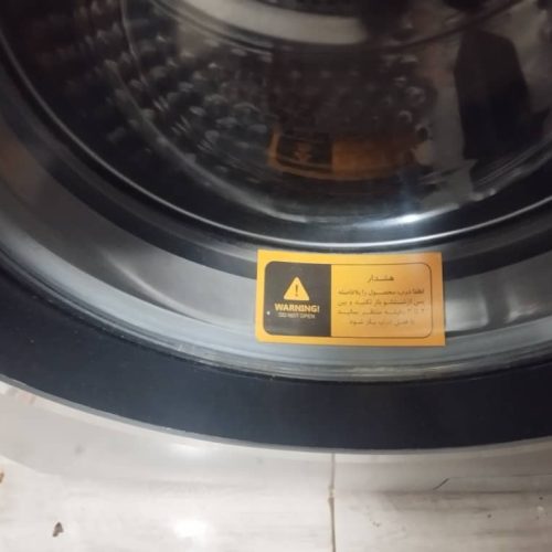 ماشین لباسشویی در حد نو