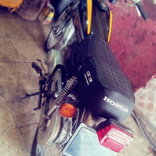 با سلام موتور مزایده درحدنو موتور سالم کاربراتور نو 17میلیون